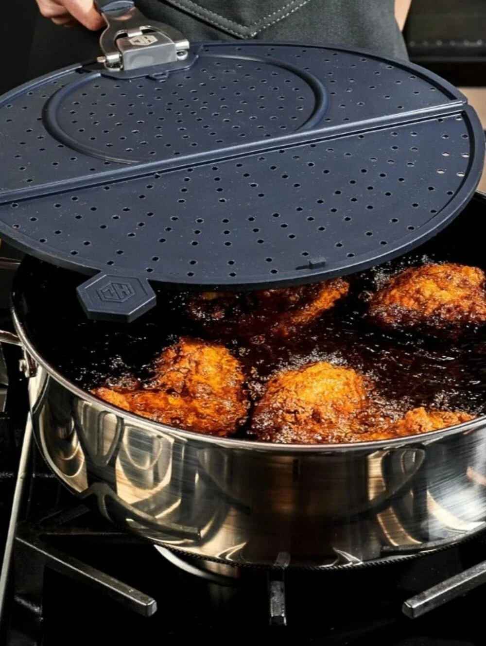 NEW HexClad 5-Piece Kitchen Accessory Bundle – Seller Curated